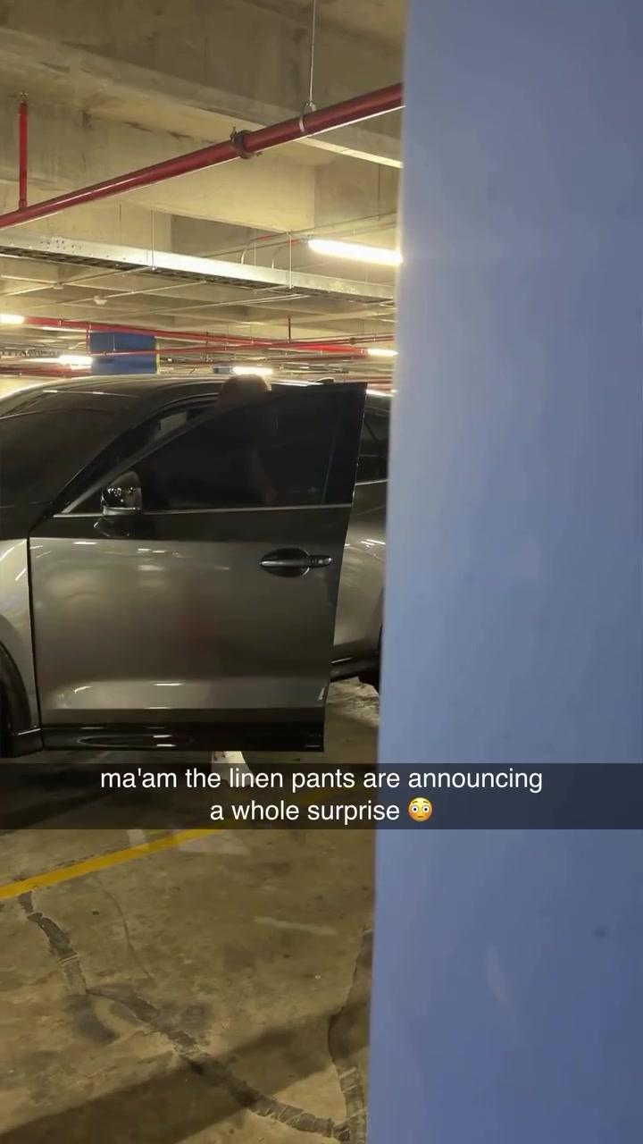 the linen pants really do be speaking volumes 🫠